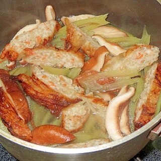 薩摩揚げ風とフキの煮物